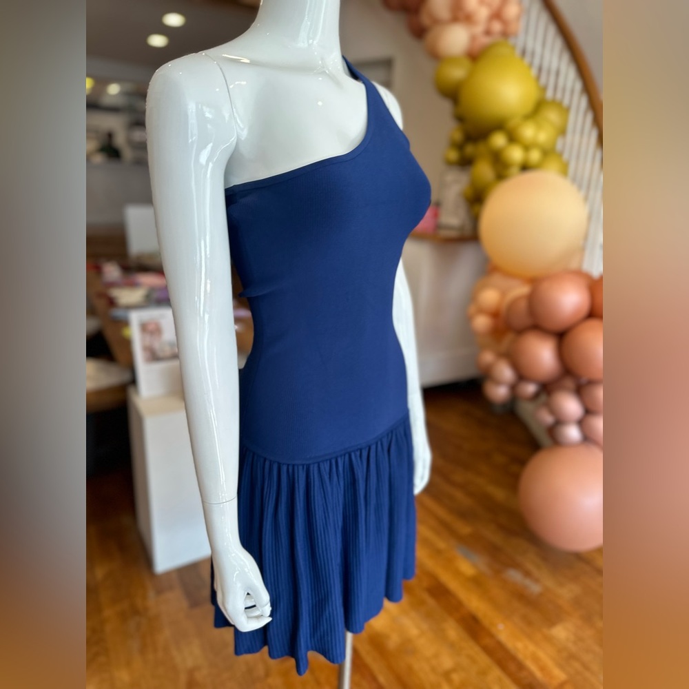 BCBG DRESS